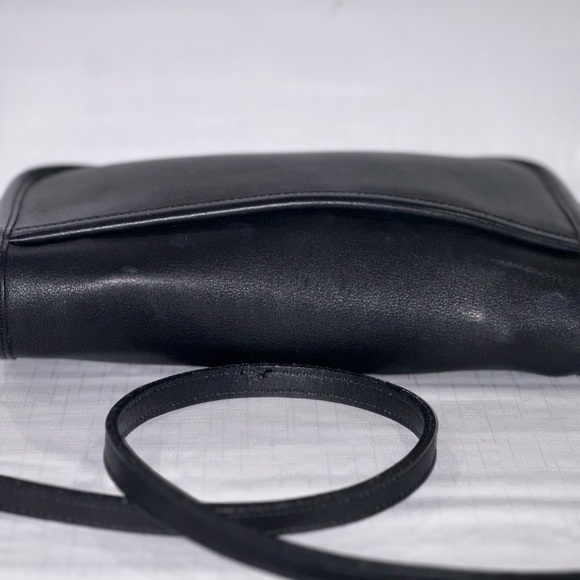 Vintage Coach Black Pocket Purse 9755 - Picture 8 of 15